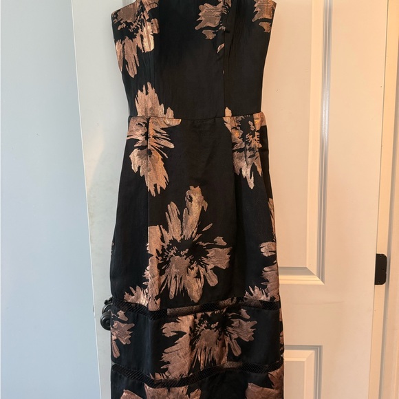 Nicole Miller Brand New Strapless Black and Copper Floral Dress - Picture 5 of 16